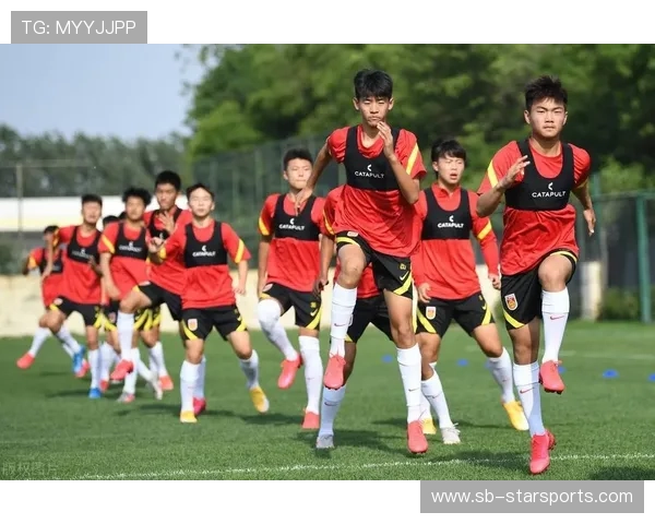 某俱乐部青训星正式入选国家队U21名单，2020足球青训梯队招募